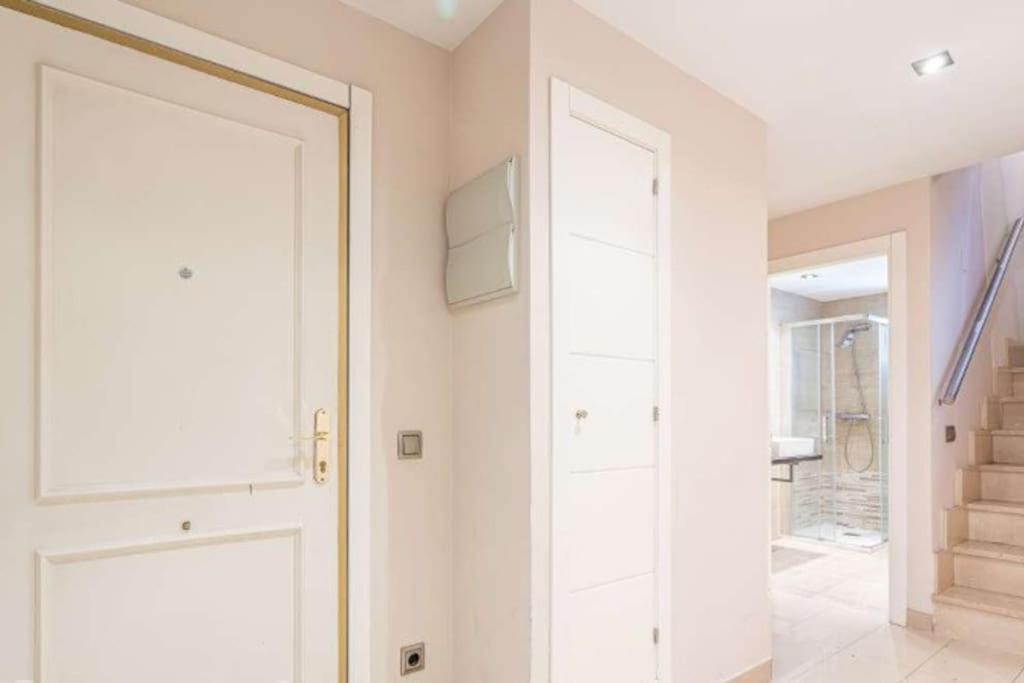 Impresionante Apartamento De 4 Dormitorios 3 Banos Y 2 Plazas De Garaje Мадрид Экстерьер фото